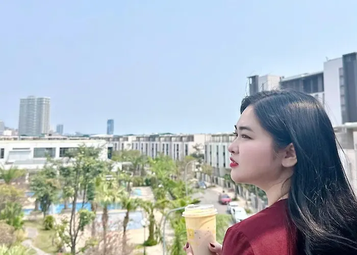 Lotus Hạ Long