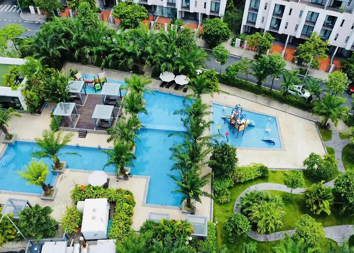 Villa Lotus Hạ Long