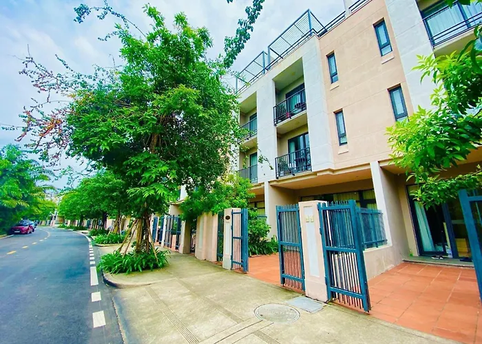 Lotus Villa Hạ Long
